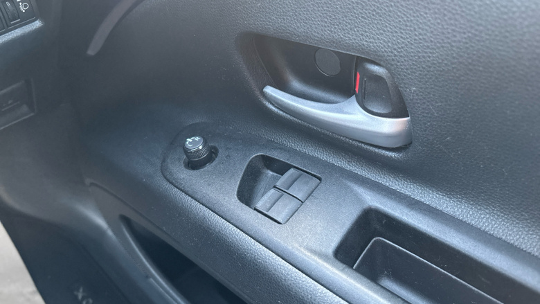 Toyota Aygo X 1.0 VVT-i Edge 5dr Petrol Hatchback